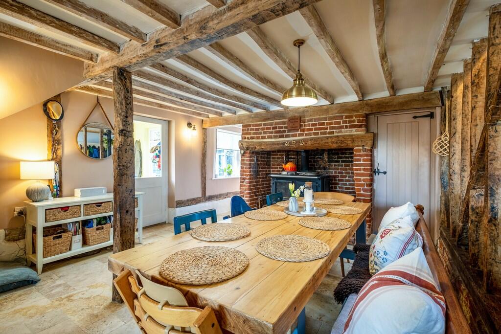 1440px-Halfboys-1...