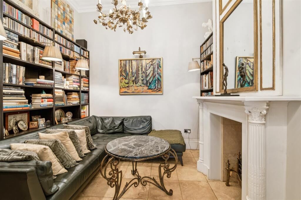 Chiswick Lane W4