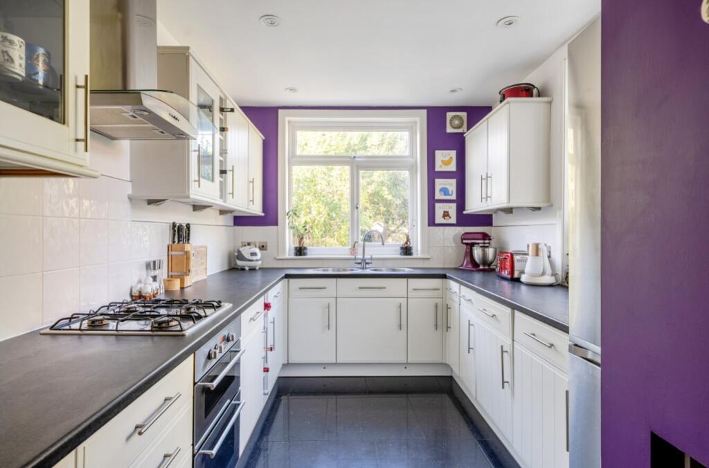 1354484-13-68c329240952a