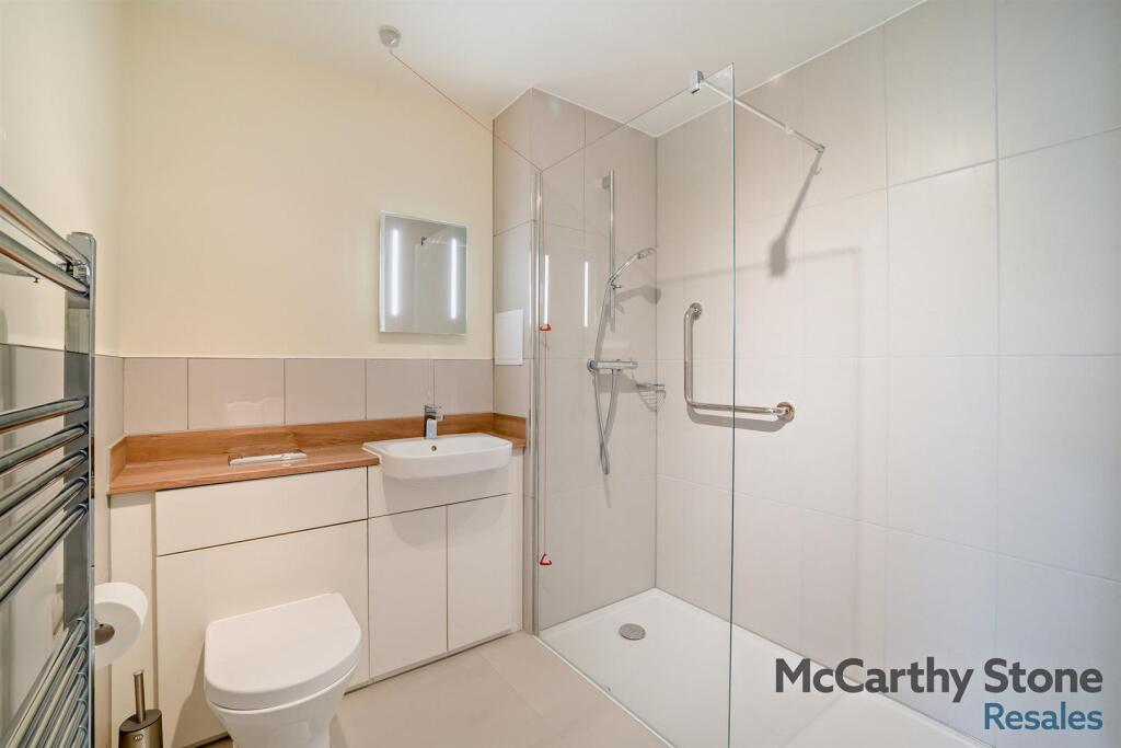 8663200-interior06-800.jpg