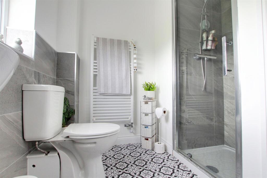 En-suite Shower Room