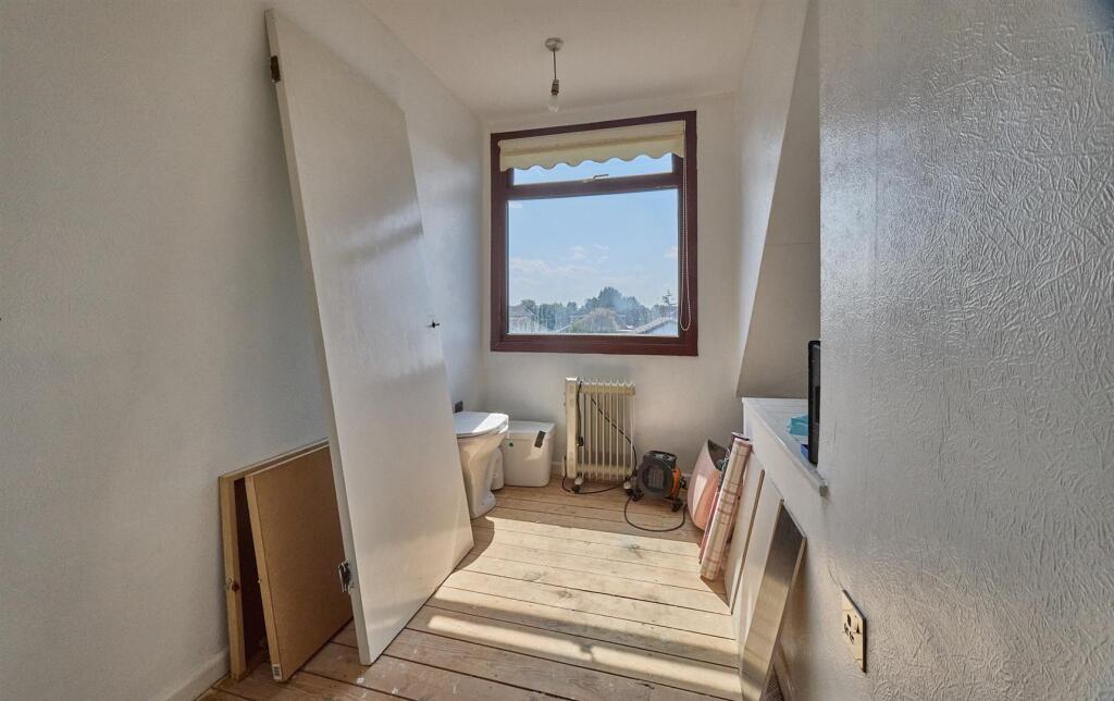 BEDROOM THREE TO FRONT