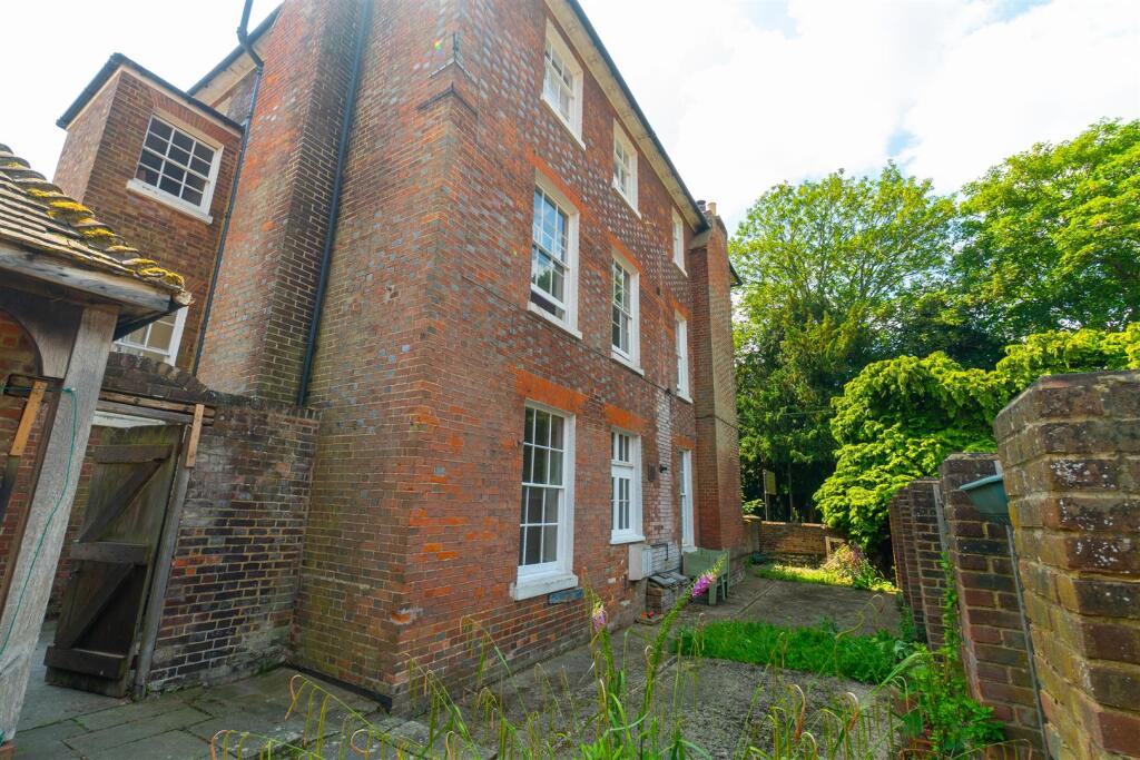 Claremont House Wateringbury15.jpg