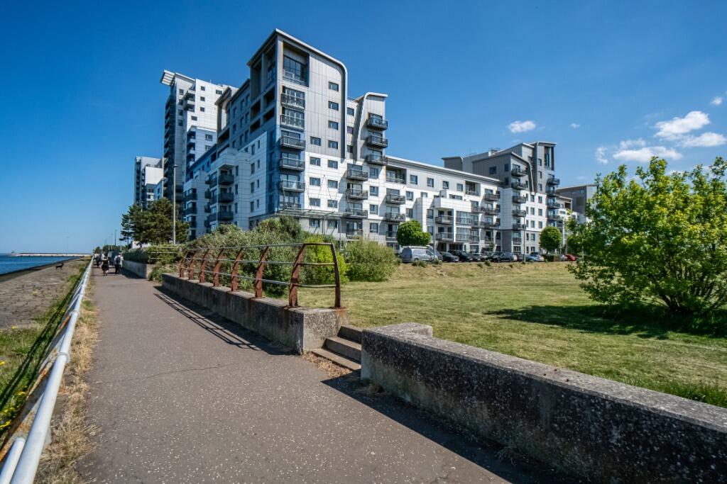 Western Harbour Terrace, Newhaven, Edinburgh, EH6
