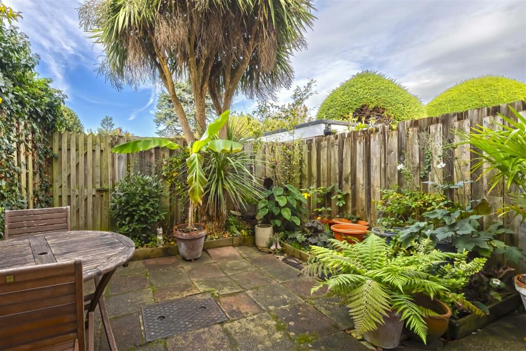 19 St Georges_15.JPG