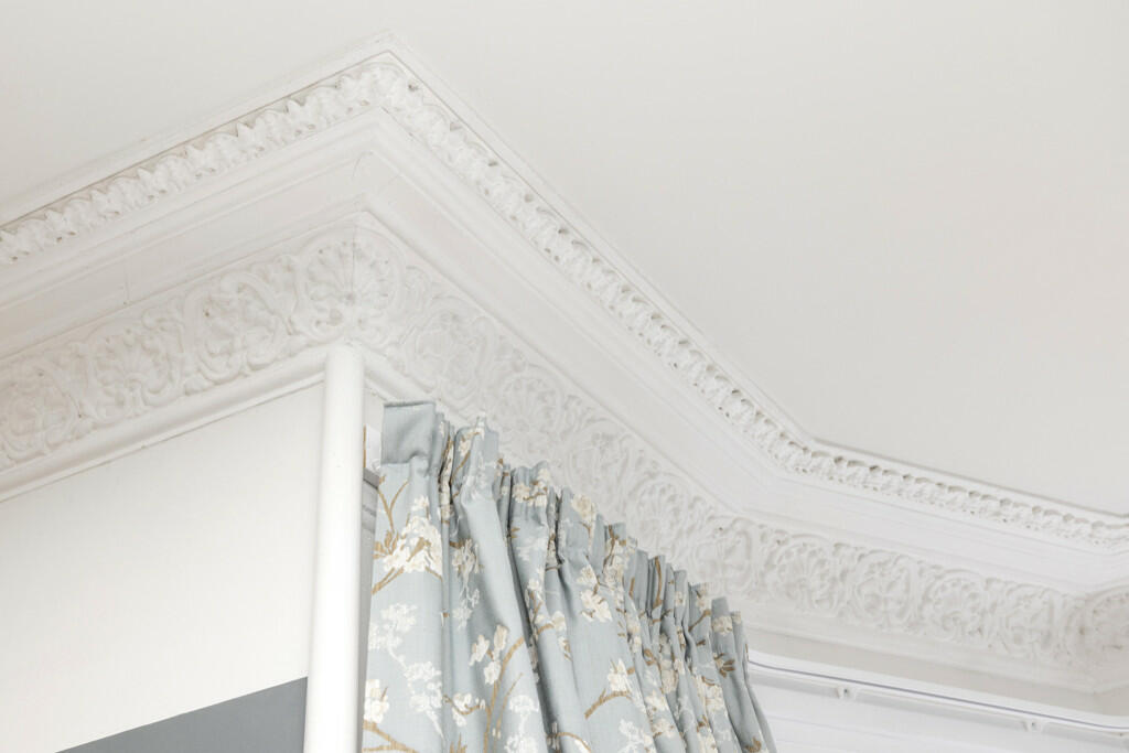 Ornate Cornicing 