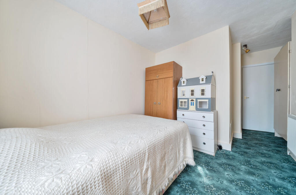 1335371-7-6893260...