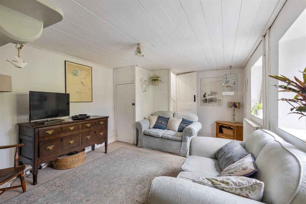 A13 - Kingsbridge, Rack Park Cottage - 250911.jpg