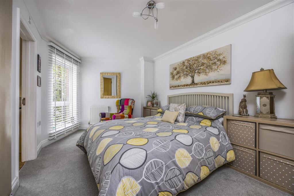 2 Stockwood Court, 19 St Winifred's Road, Bournemo