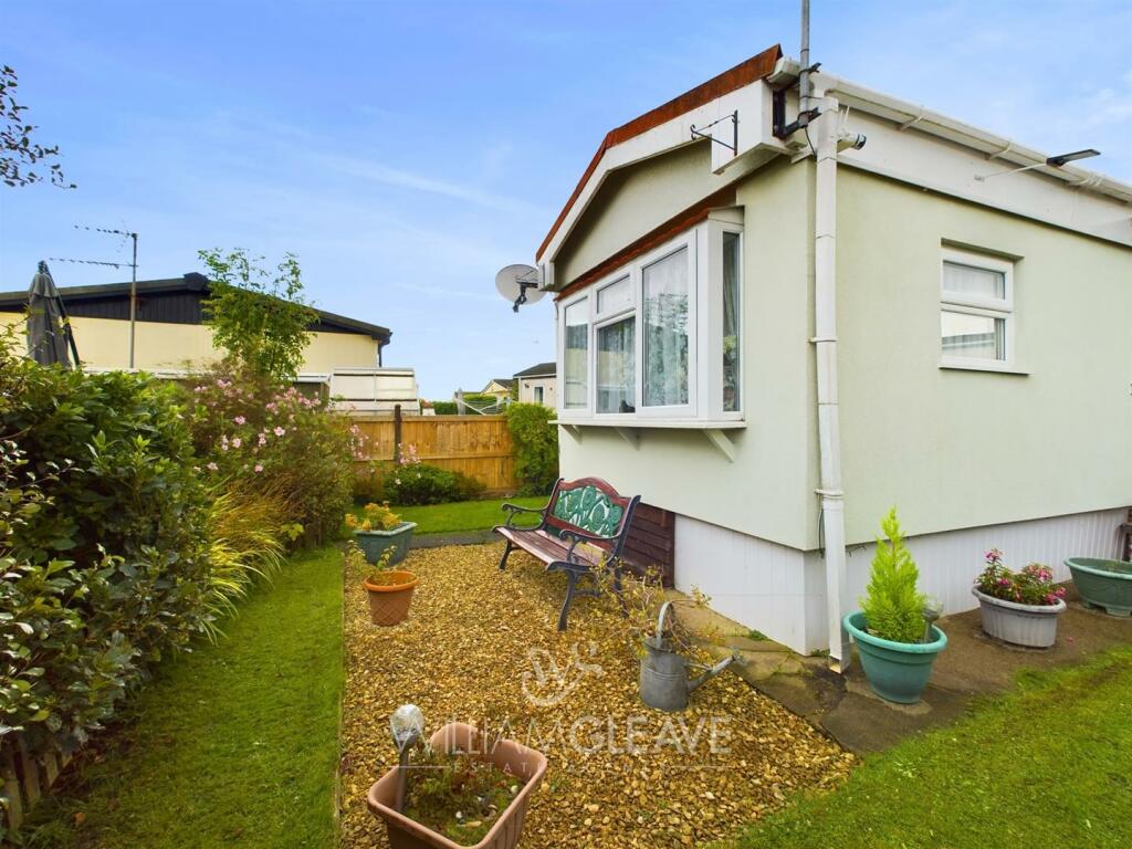 CAM01392G0-PR0094-ST