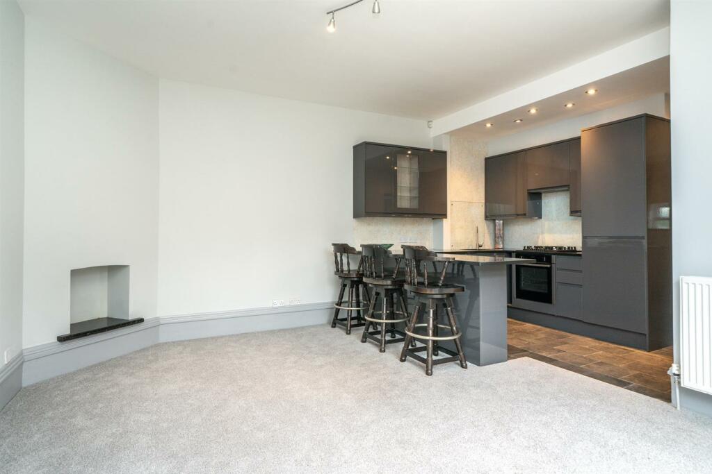 Flat-2,-Lemsford-Road-1001.jpg