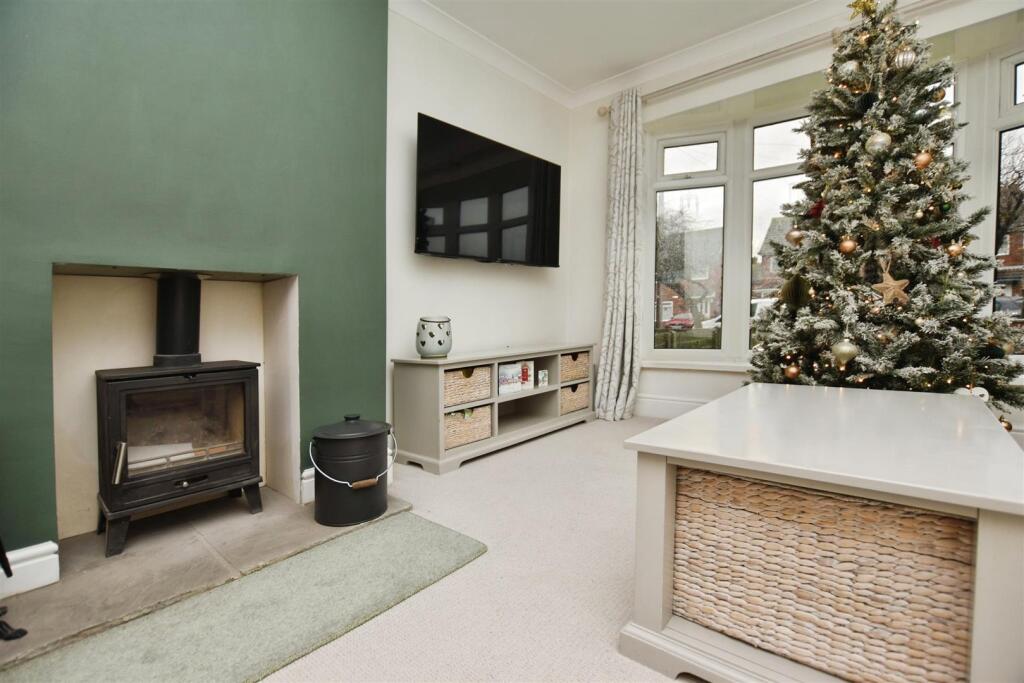 Lounge Feature