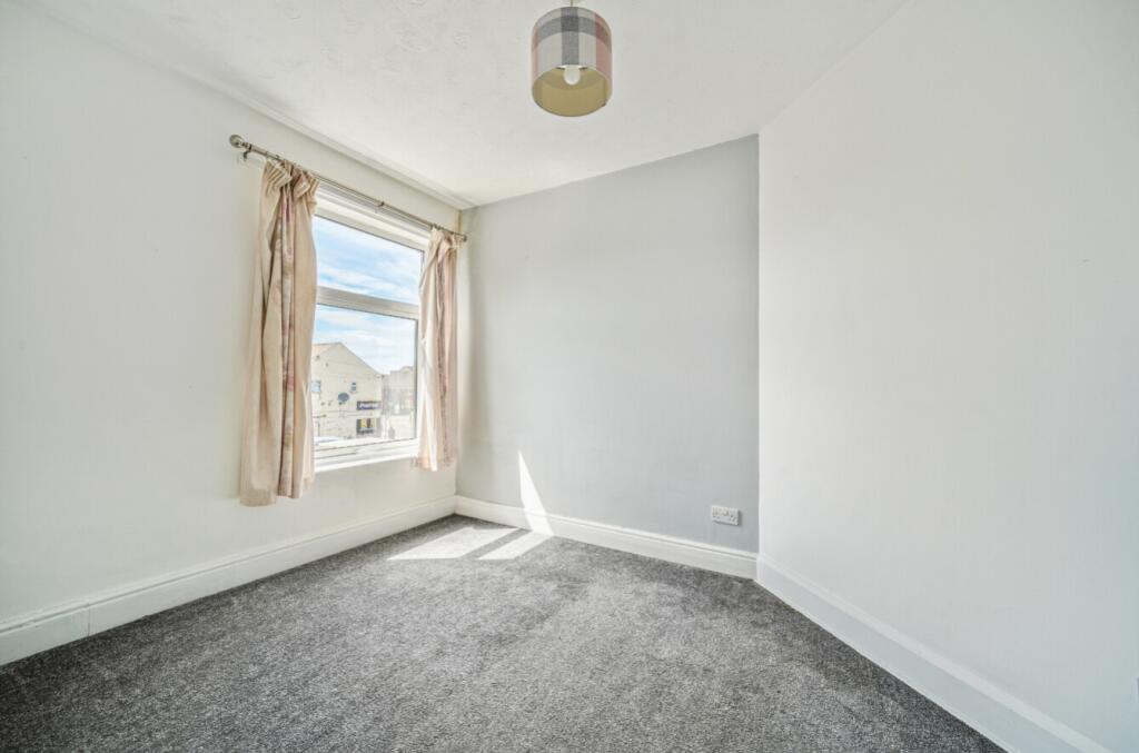 1316653-3-685ea38e68d86