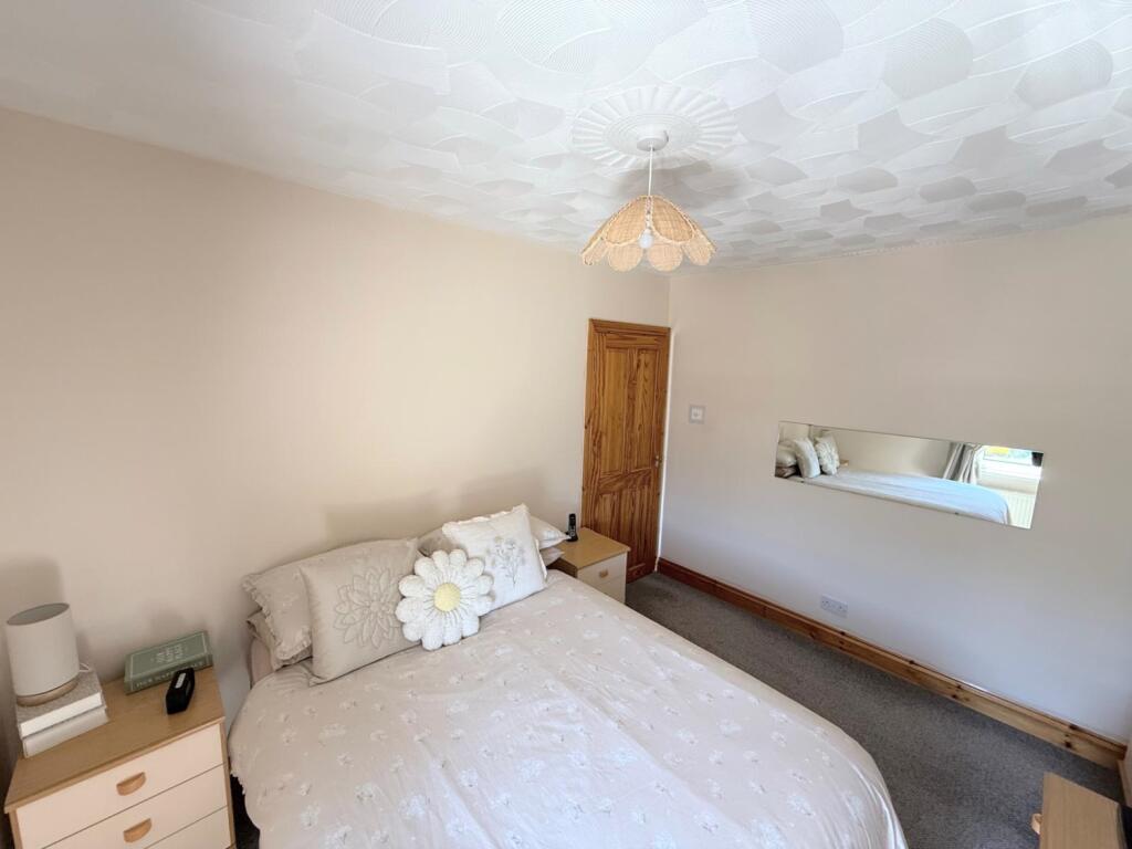 PHOTO-2025-05-03-19-44-27 15