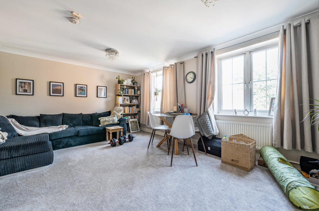 1340339-2-689b674...