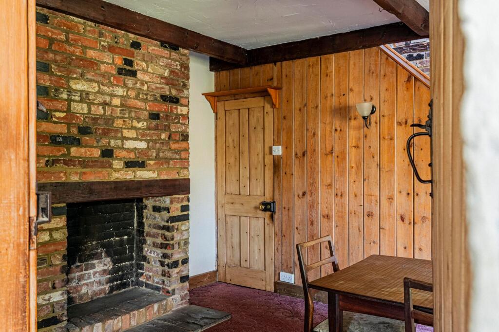 Dining Room (5)
