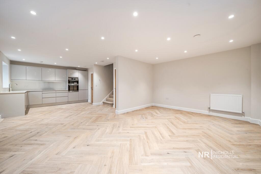 Open Kitchen/Diner/Living Rm