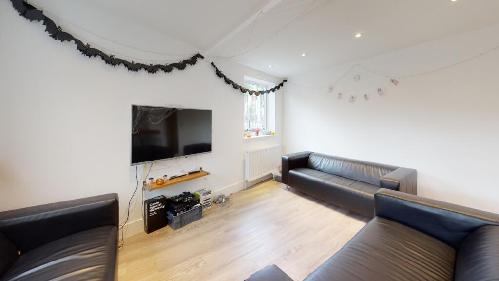 185-Hotwell-Road-Living-Room(2)