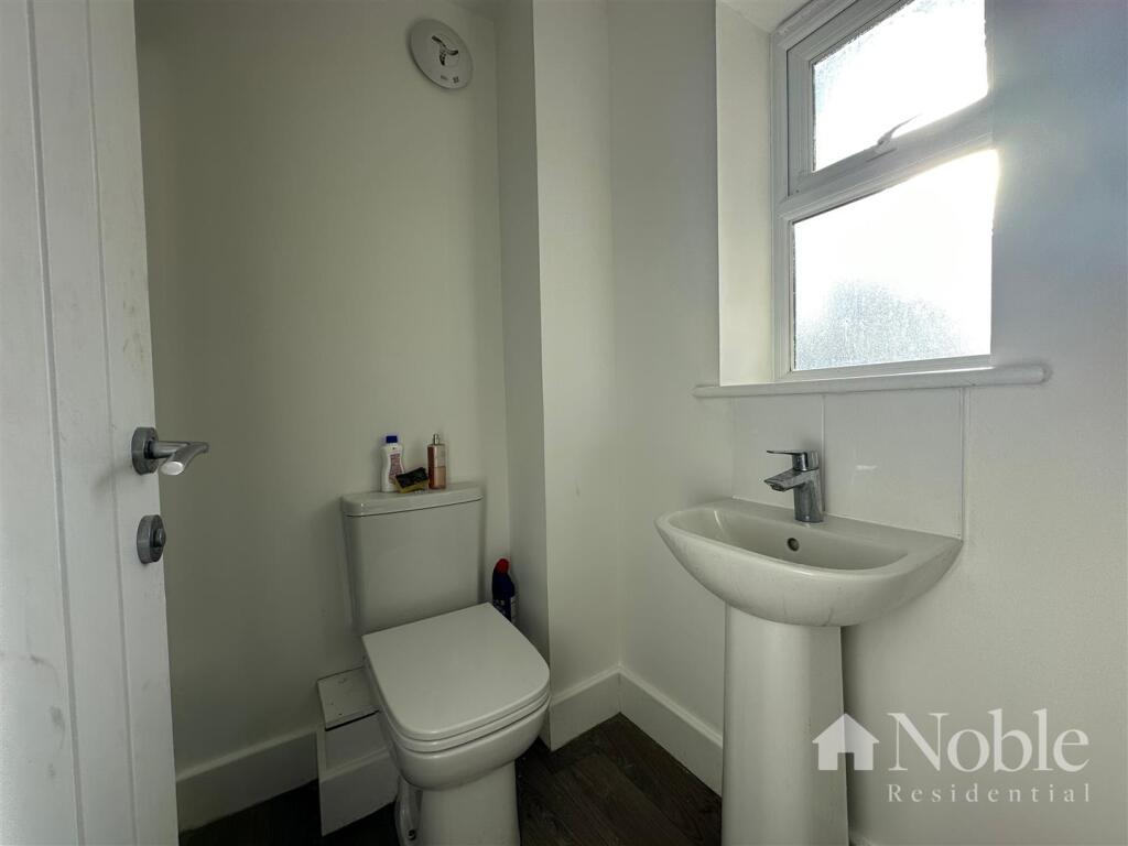 Ensuite