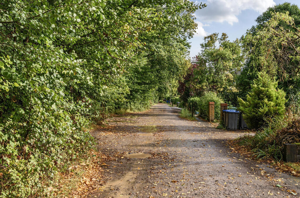 1347239-1-68b7ff1...