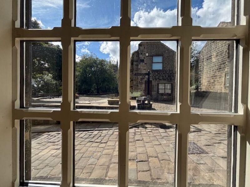 Outlook over Weavers Square