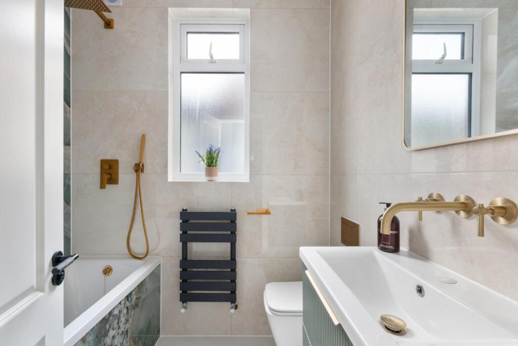 Elbe Street 60b Ph2.jpg