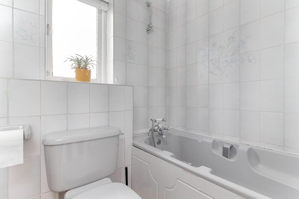 Bathroom - A.jpg