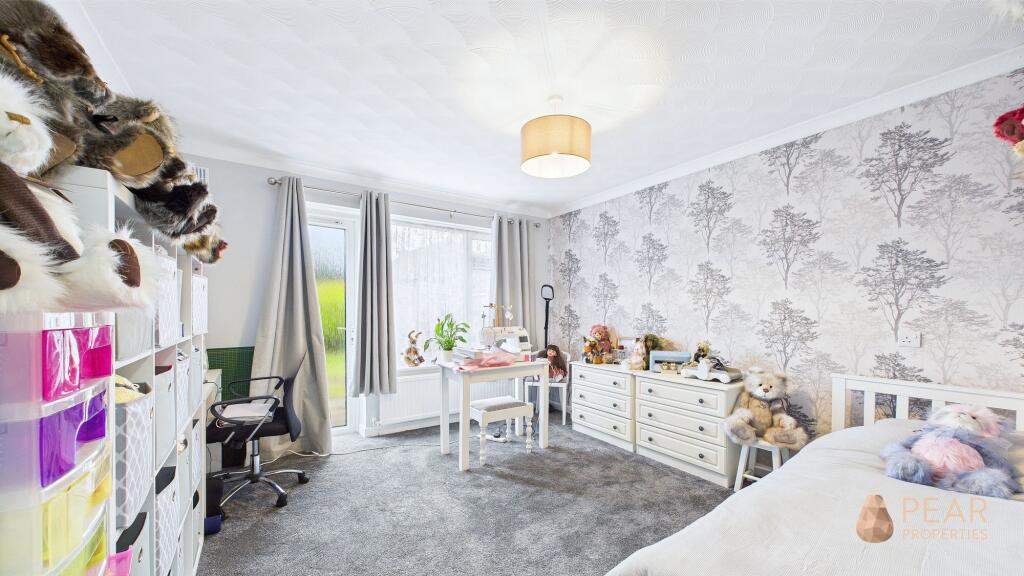Dining Room/ Third Bedroom