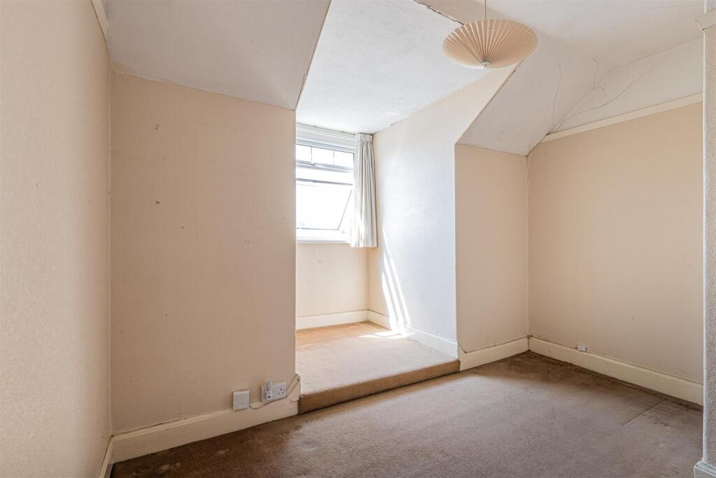 Highfield Road 5-10.jpg