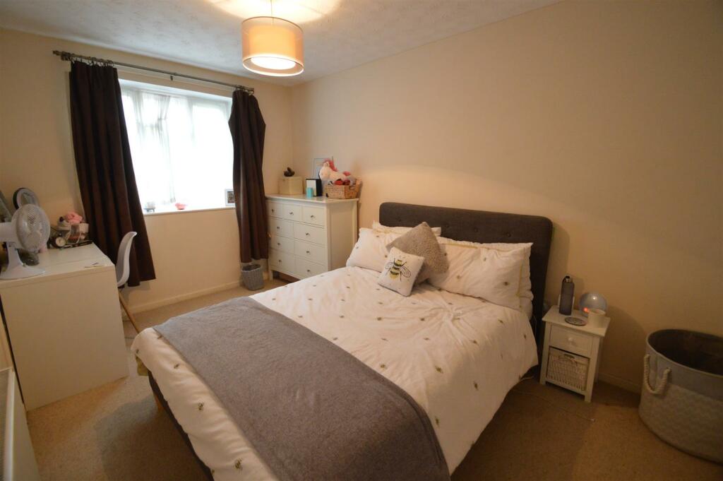 Bedroom.jpg