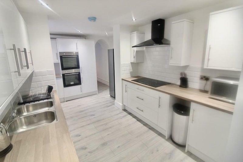 Kitchen- empress road.jpeg
