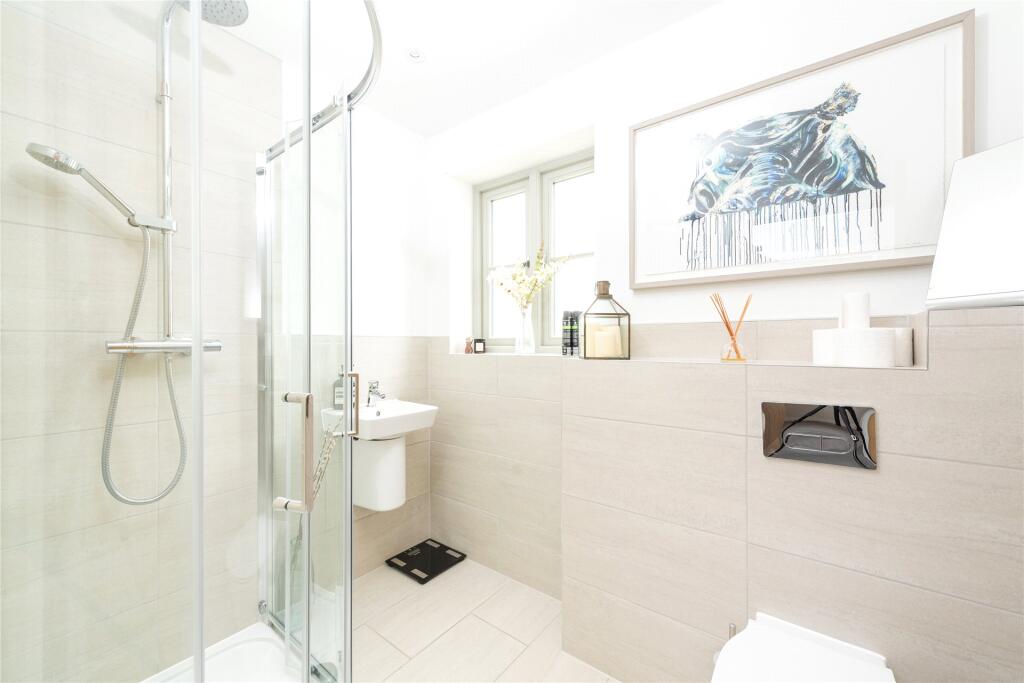 Bed Three En Suite