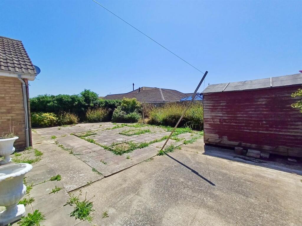 South Facing Rear Garden