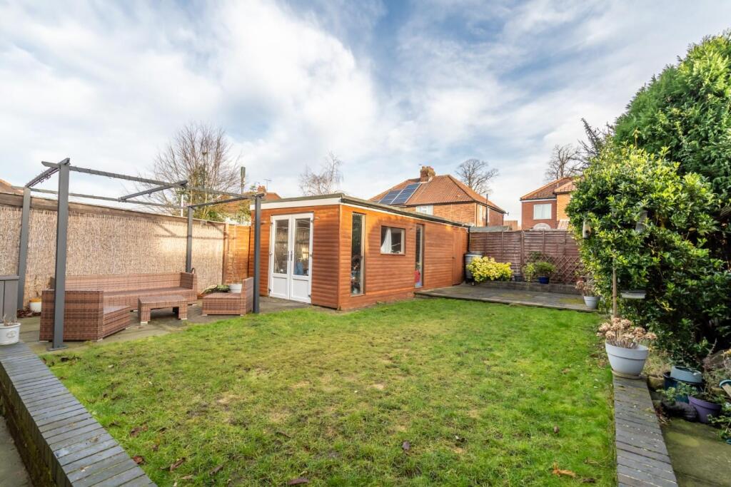 cranbrook road-3.jpg