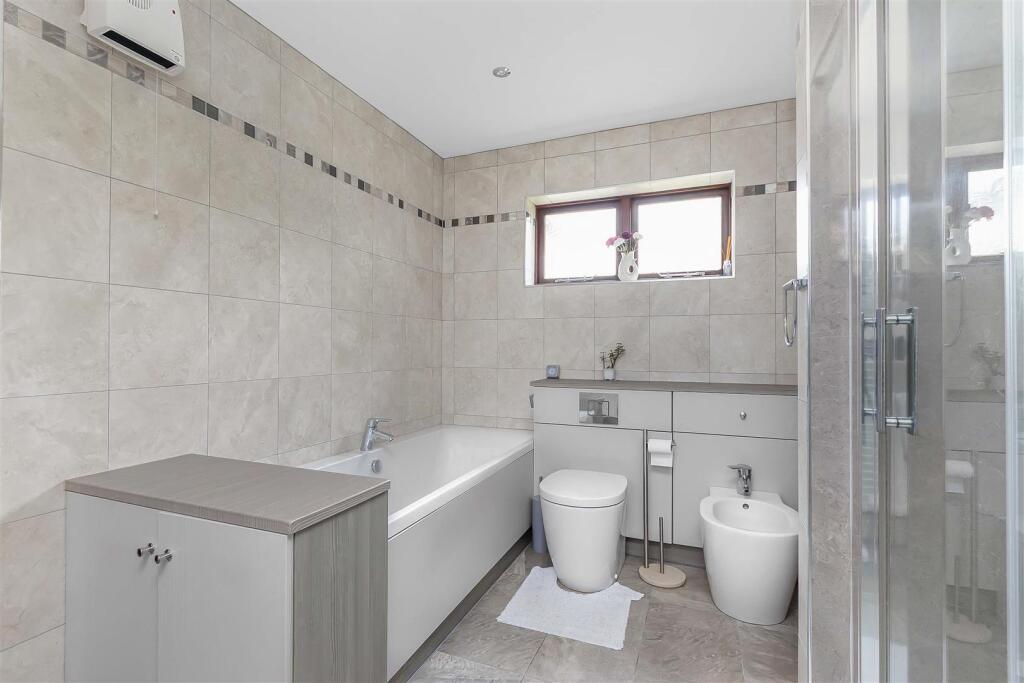 Wennel Ways, Southam Road