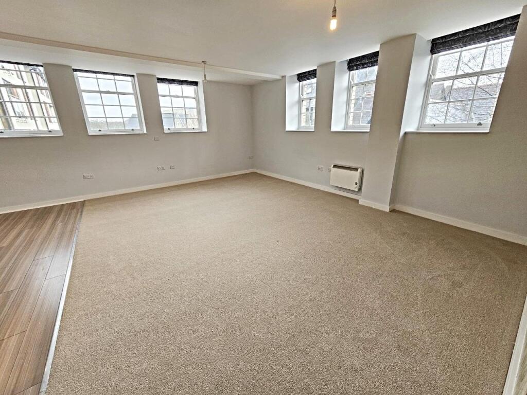 Open Plan Living/Kitchen