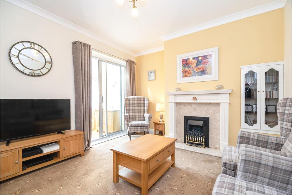 Reception Room