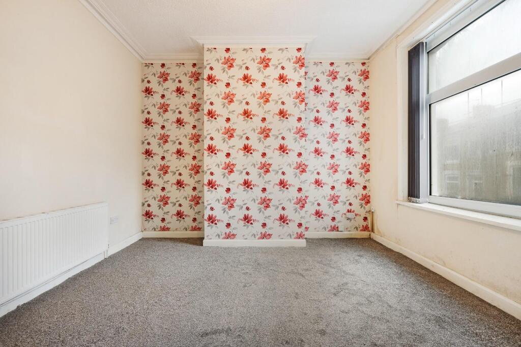 12 Atlas Road HDR-4.jpg