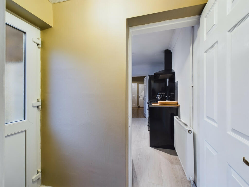 Small porch 