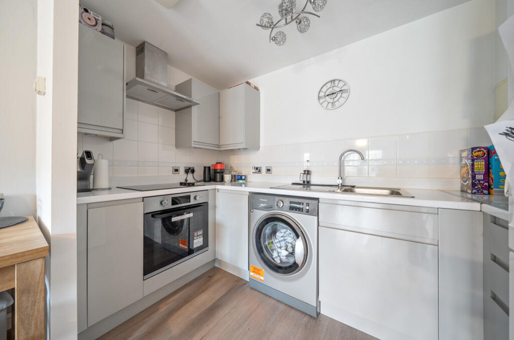 1335236-10-68a2e3...