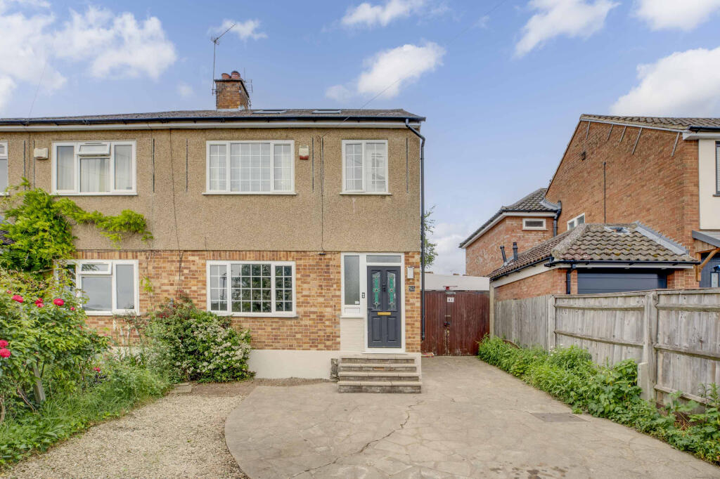 81 Seymour Park Road, SL7 3ES (LOW RES)-14