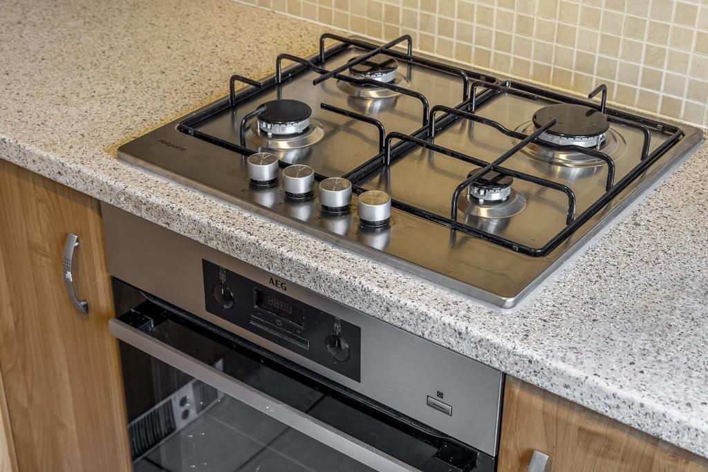 26 Piccard Drive (Spalding)-19.jpg