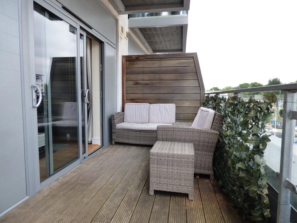 22913_room03image400