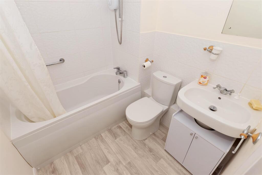 Birch Tree Court_7.jpg