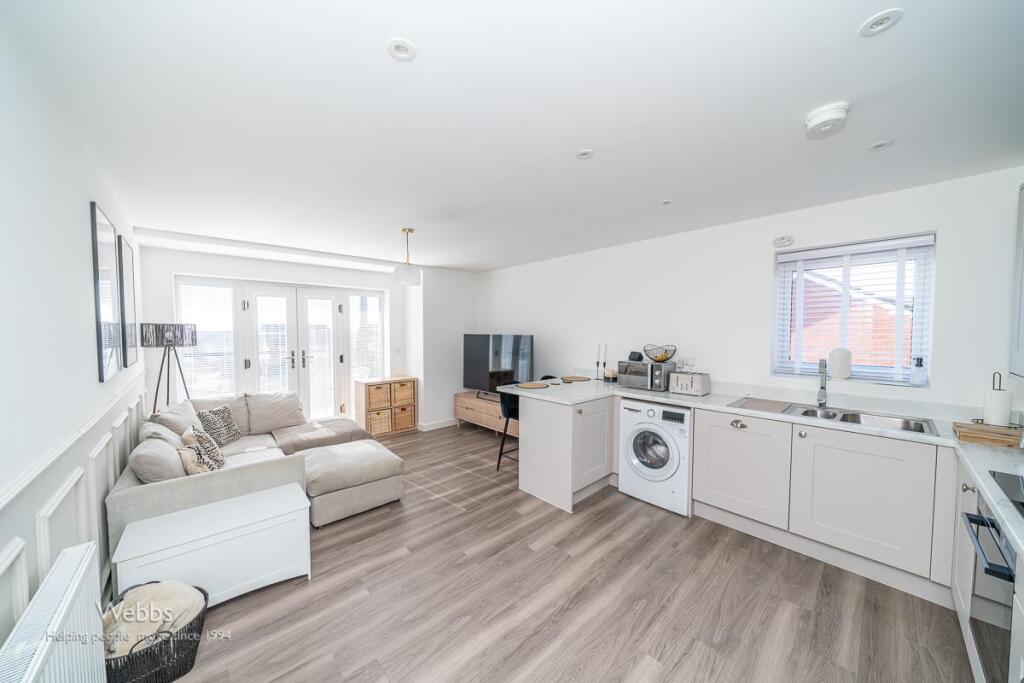 © Webbs Estate Agents © (6 of 63).jpg