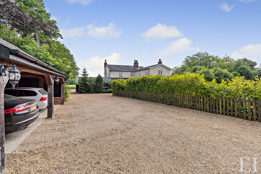 8648440-exteriorW...