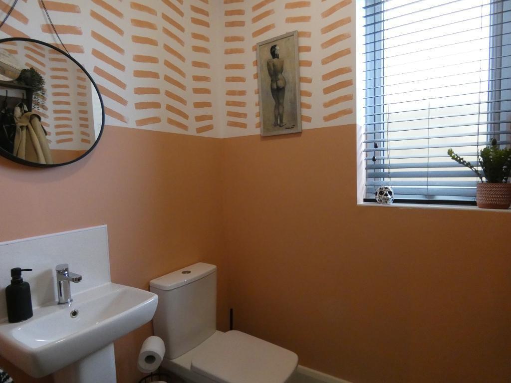GF WC