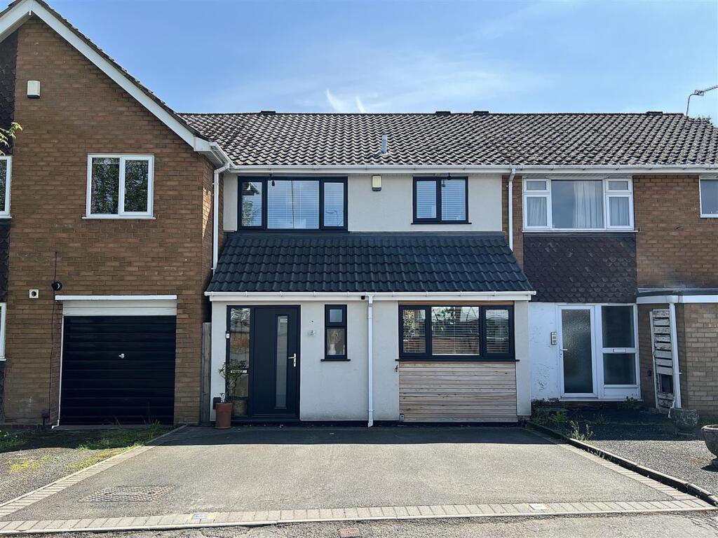 Market Way Hagley 1.jpg