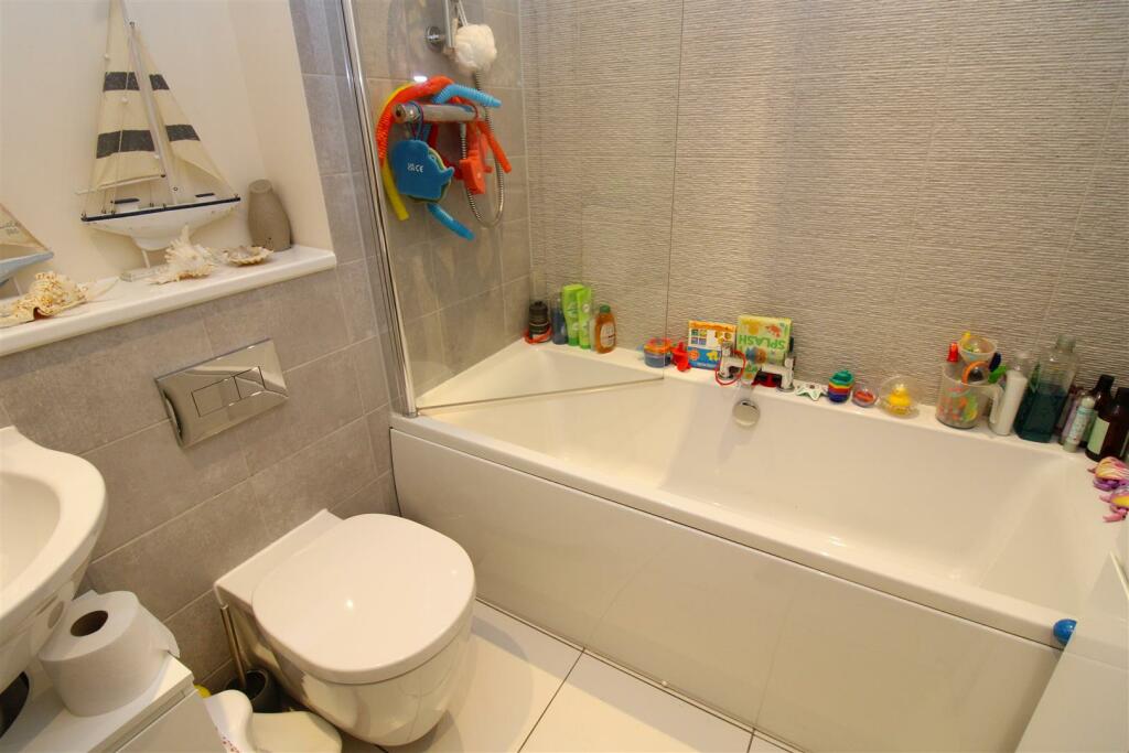 bathroom.JPG