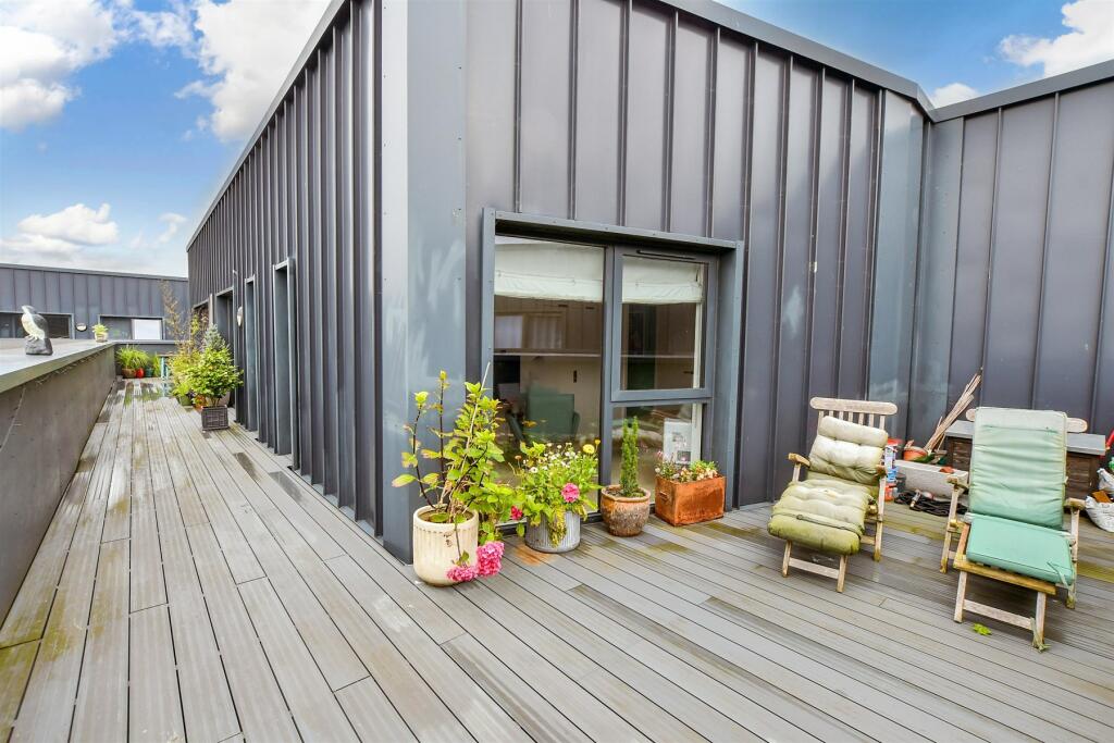 Balcony / Terrace